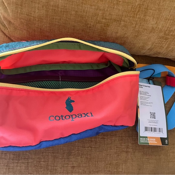 Cotopaxi Coral and Blue Crossbody Bag - Picture 1 of 3